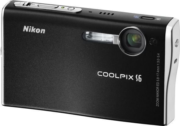 Nikon Coolpix S6 zwart