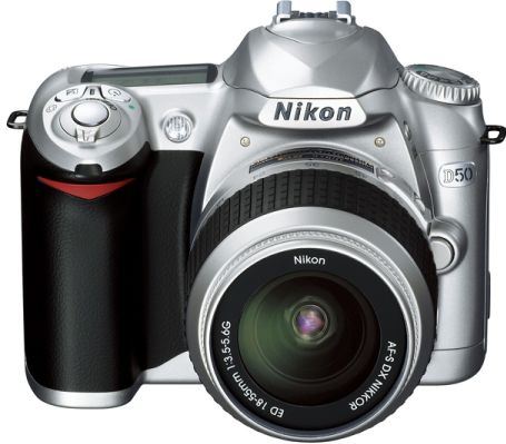 Nikon D50 + 18-55 zilver