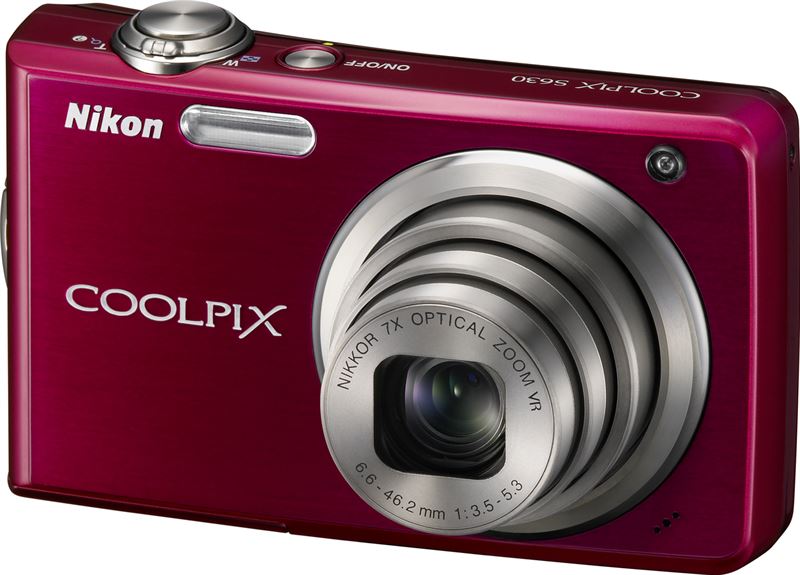 Nikon Coolpix S630 rood