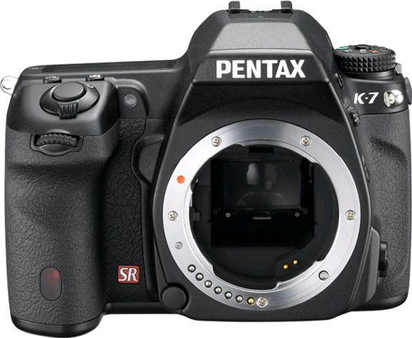 Pentax K-7 + SMC PENTAX-DA 18-55mm + SMC PENTAX-DA 50-200mm zwart