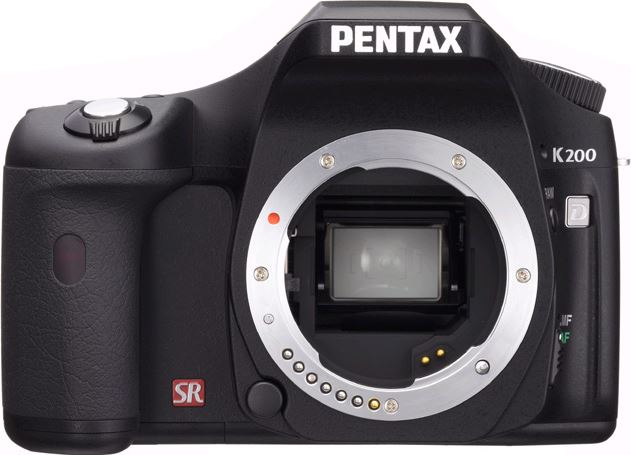 Pentax K200D + DA 18-250mm F3.5-6.3 ED AL [IF] zwart