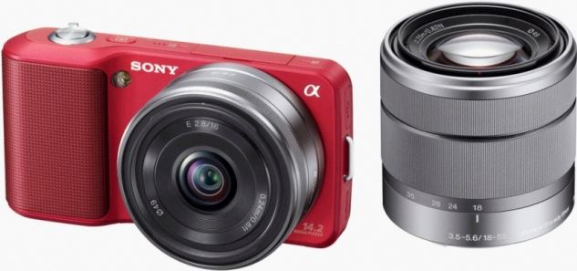 Sony α NEX-3 + E 16mm + E 18-55mm rood