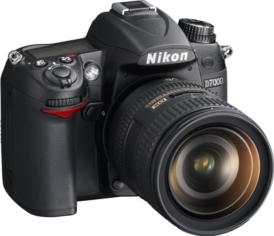 Nikon D7000 + 16-85mm f/3.5-5.6G ED VR AF-S DX NIKKOR zwart