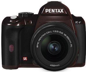 Pentax K-R en 18-55mm bruin