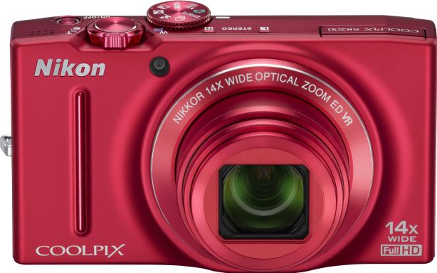Nikon COOLPIX S8200 rood