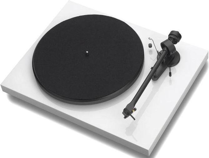 Pro-Ject Debut III