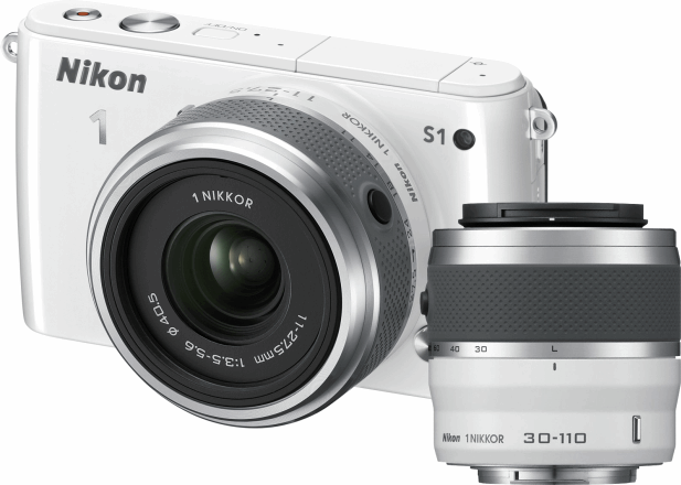 Nikon 1 S1 + 1 NIKKOR 11-27.5mm + 1 NIKKOR VR 30-110mm wit