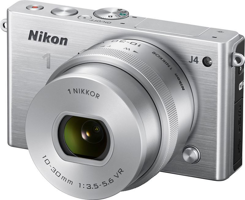 Nikon 1 J4 + 1 NIKKOR VR 10-30mm zilver