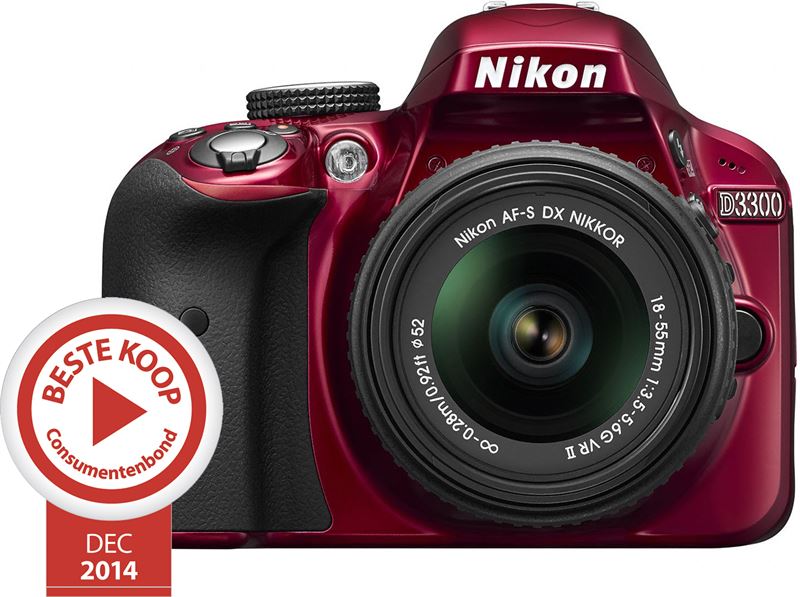 Nikon D3300 + AF-S DX NIKKOR 18-55mm rood