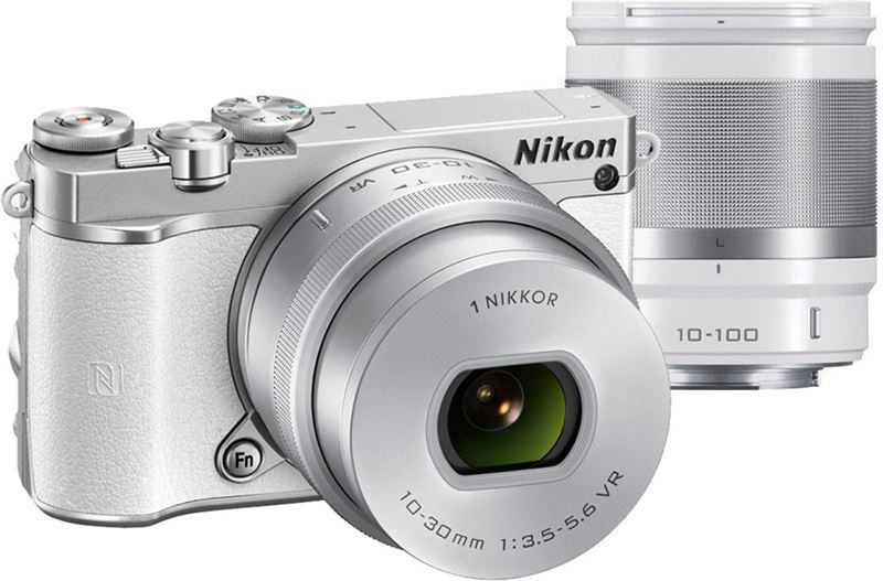 Nikon 1 J5 Wit + 10-30mm + 10-100mm Vlog Kit