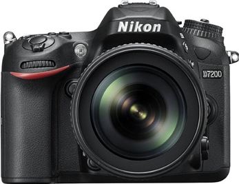 Nikon D7200 + Tamron 18-400mm F/3.5-6.3 Di II VC HLD zwart
