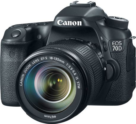 Canon EOS 70D + EF-S 18-135mm zwart