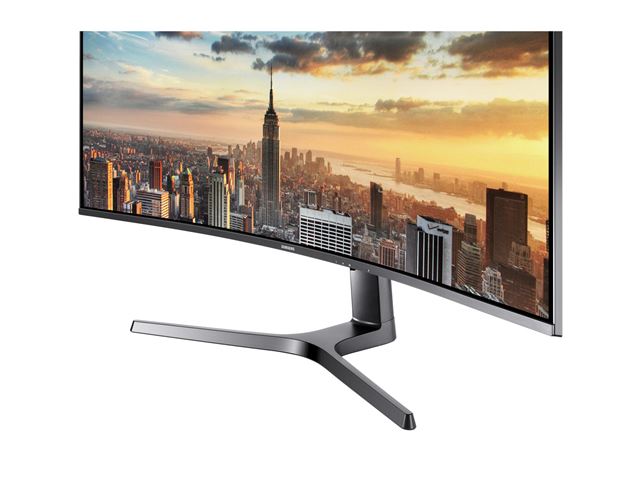 43 curved monitor