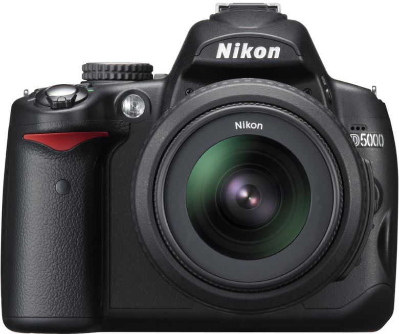 Nikon D5000 + AF-S DX NIKKOR 18-200mm zwart