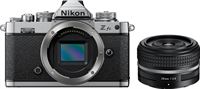 Nikon Z fc + 28 SE-kit