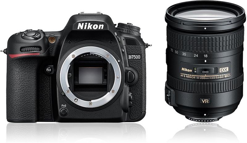 Nikon D7500 + AF-S DX 18-200 VRII zwart