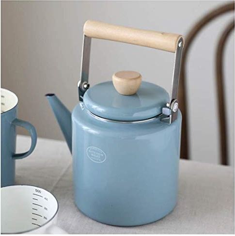 OOOFFFFFFFF Kettle Enamel Kettle Blue Non-Stick Coffee Pot 2L Large Capacity with Anti-scalding Wood Handle Teapot Coffee Pot Suitable for Home Hob Or Stove Top Induction Cooker