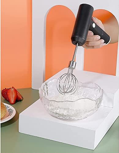 Haiqings Elektrische handmixer Crème Kleur opladen Huishoudelijk Handheld Mini Baking Tool Electric Egg Beater (kleur: roze maat: 13.7x10.9x4cm) wangyiren93 (Color : White, Size : 13.7x10.9x4cm)