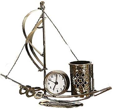 Hinleise Retro Metalen Zeilboot Sculptuur Voor Home Decoratie Wekker Ornamenten Geschenken Voor Studenten Pen Houder - # B - 1 Pc