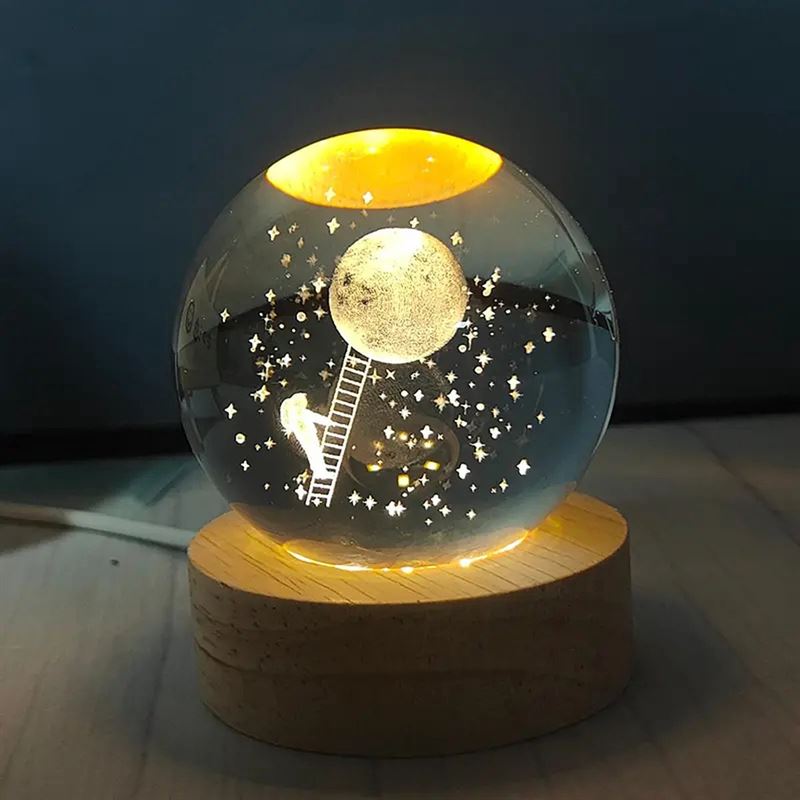 Lumina klimmende Astronaut - nacht/ decoratie lamp - LED - 3D crystal bal - cadeautip!